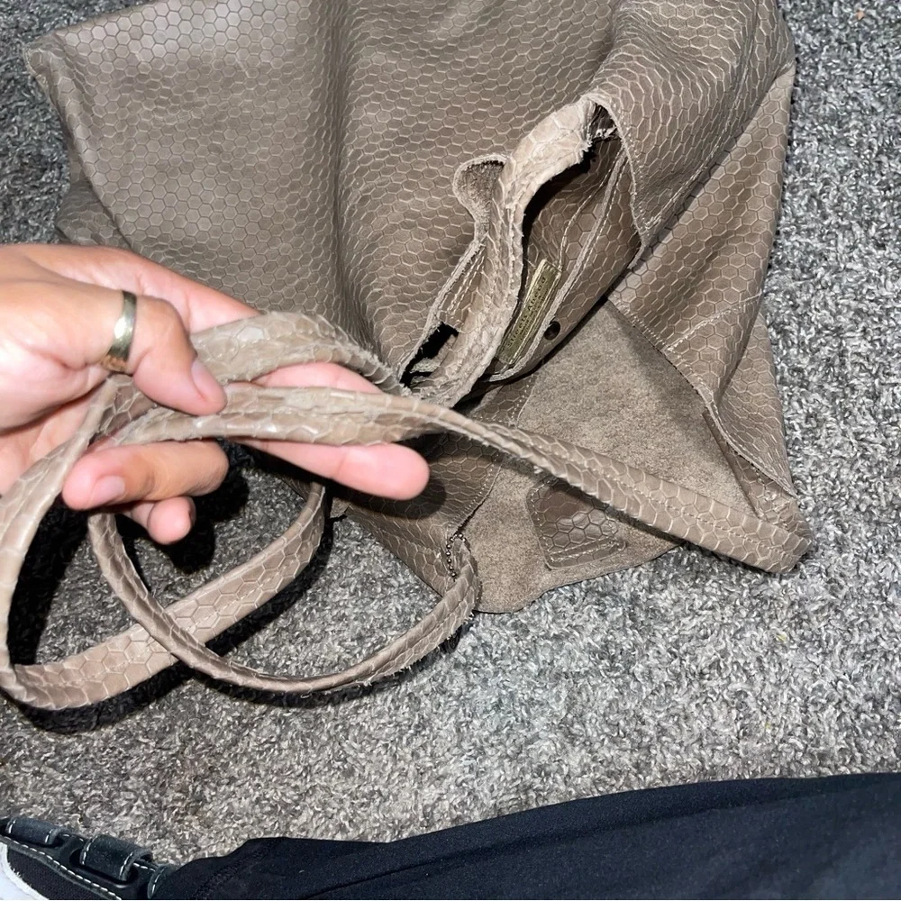 Streets Ahead Tan Beige Tote Shoulder Bag